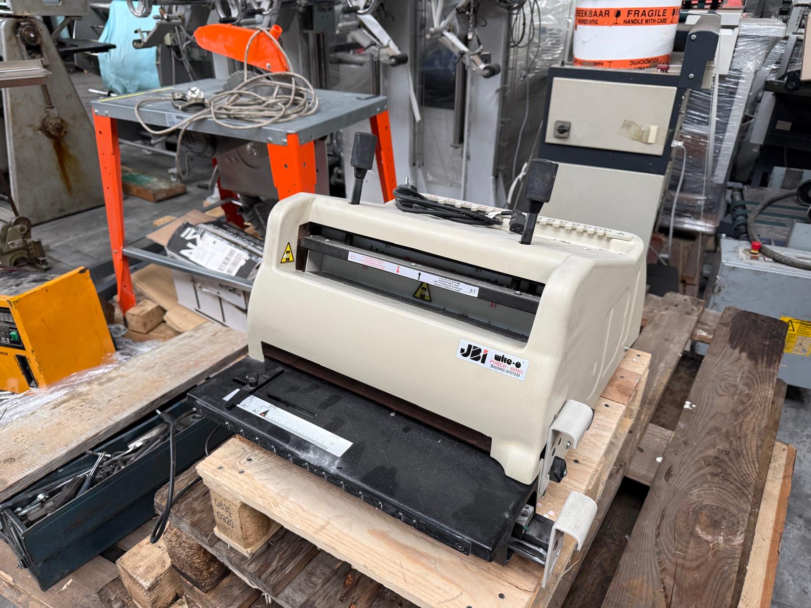 JBI, PunchBind 3300