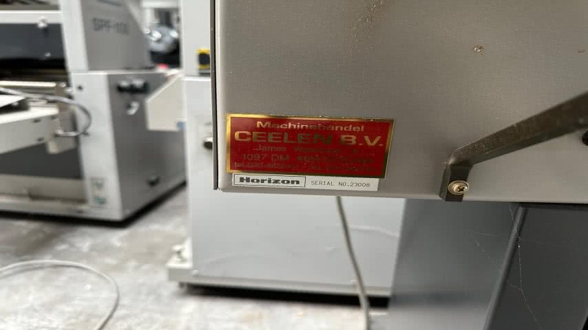 Horizon, GM 5 Spine taping machine