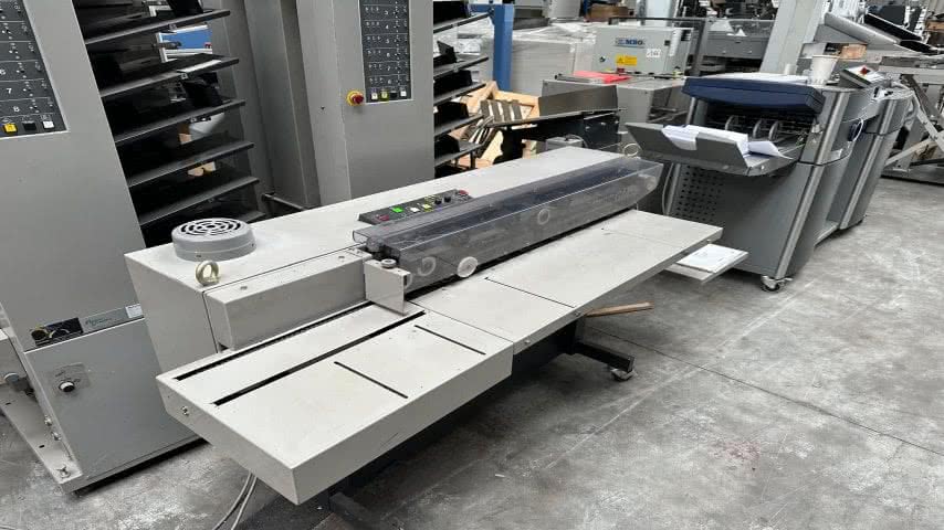 Horizon, GM 5 Spine taping machine