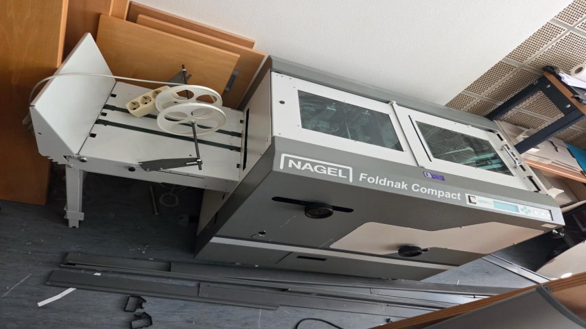 Nagel - Foldnak compakt booklet maker  with trimmer